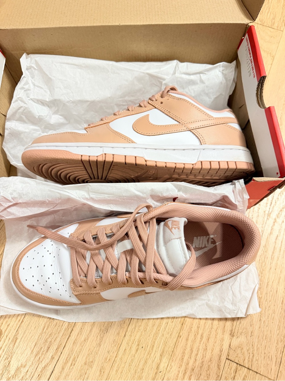 Nike Dunk Low Women’s Size 9 – White & Peach/Pink – Excellent Condition